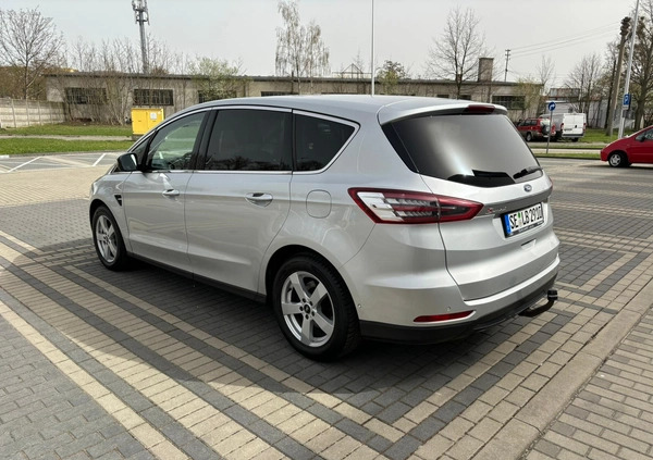 Ford S-Max cena 49900 przebieg: 235000, rok produkcji 2015 z Szczecin małe 781